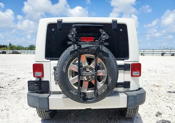 Jeep Wrangler cena 45000 przebieg: 69822, rok produkcji 2013 z Sulechów małe 56